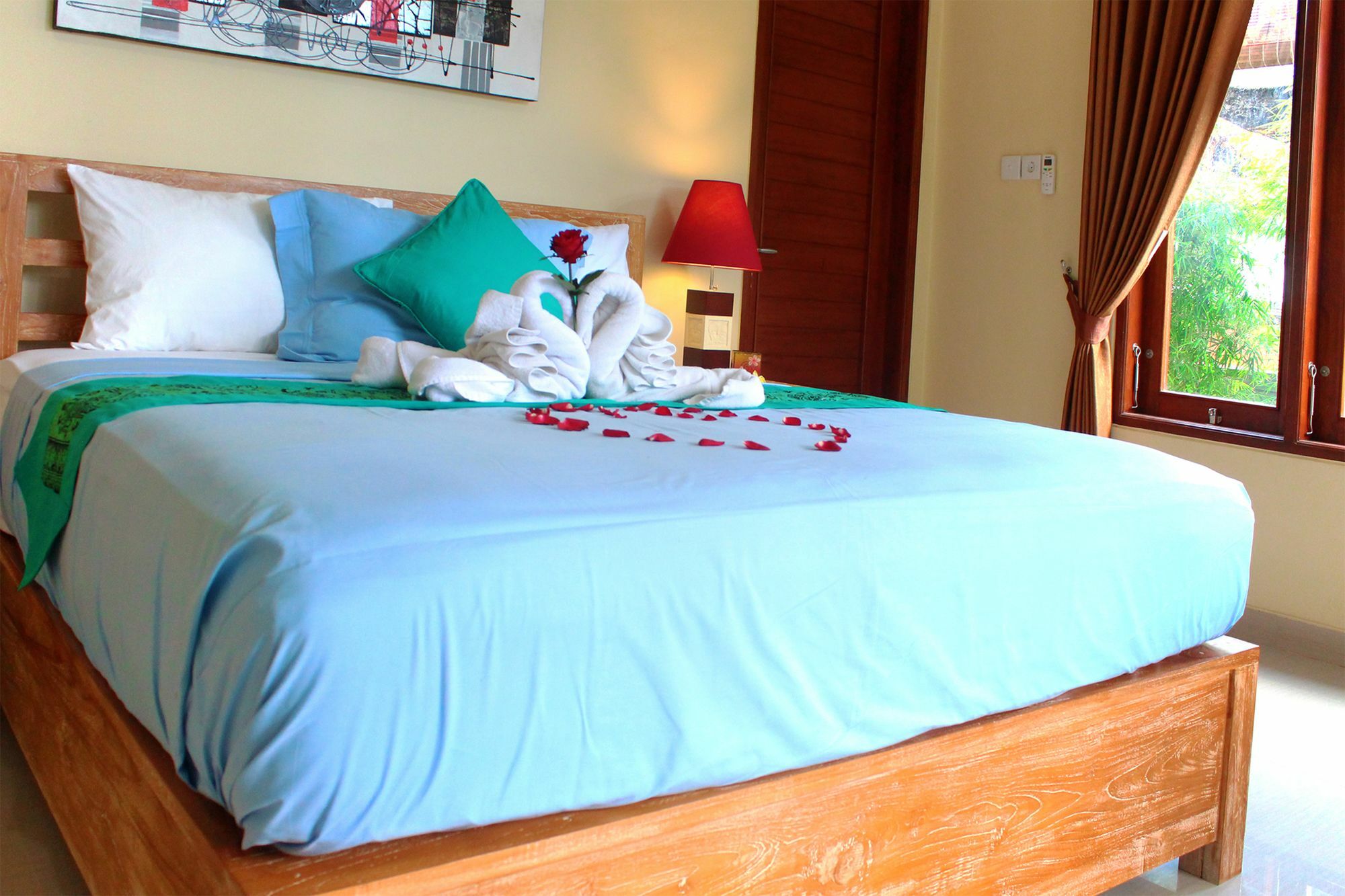 Cr Tris Rooms Seminyak Buitenkant foto